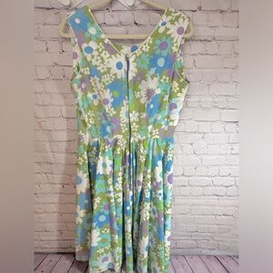 VINTAGE Handcrafted Zip Front Circle Skirt Groovy Whimsical Retro Daisy Dress L